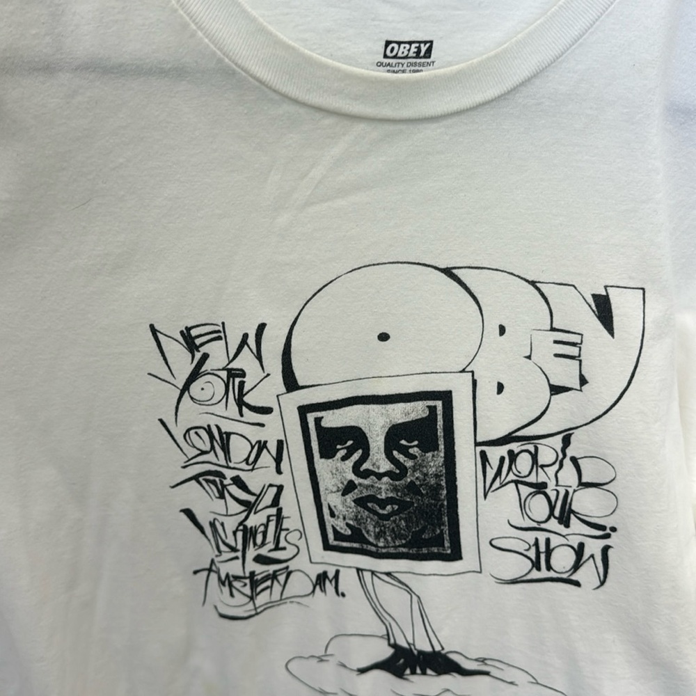 Used Obey T-shirt